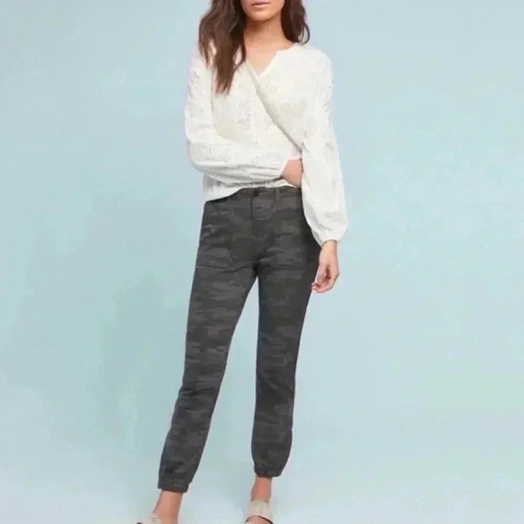 Anthropologie Sanctuary Camo Joggers Women’s Size M - Picture 3 of 15